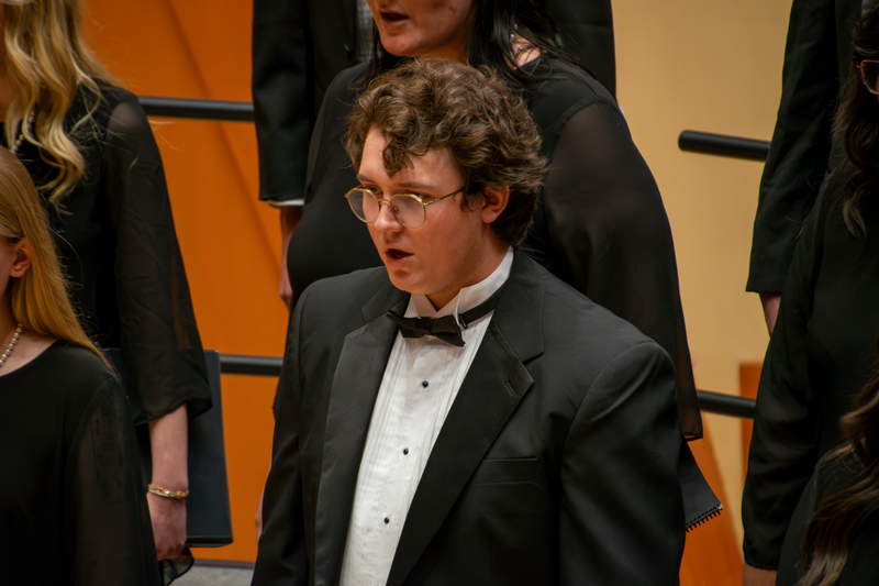 ChoirCloseUp2